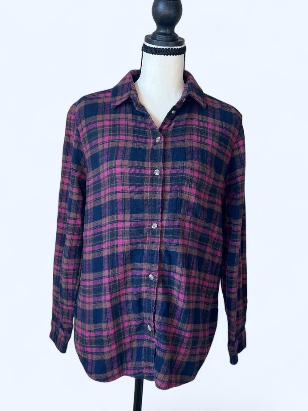 American Eagle Outfitters Boyfriend Fit Plaid Flannel Women’s Size Small